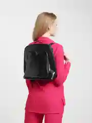 Черный рюкзак женский