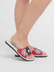 Белый шлепанцы женские, размеры 36-40