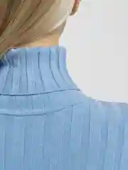 Белый женская водолазка