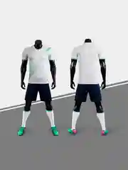 Белый мужской спортивный комплект: шорты и футболка