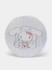 Бордовый значки Hello Kitty, Kuromi, Little Twin Stars, Badtz-Maru и другие