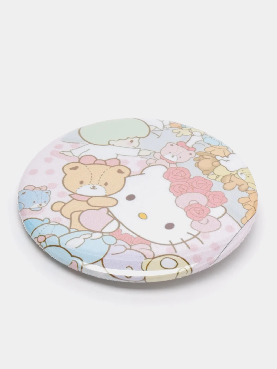 Голубой значки Hello Kitty, Kuromi, Little Twin Stars, Badtz-Maru и другие