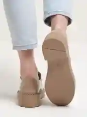 Бежевый женские туфли
