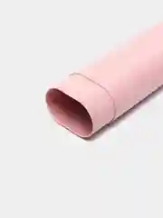 Розовый футляр для зубных щеток