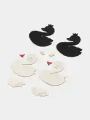 Лазерная вырубка из кожзама, патч, не склеенная, 2 штуки