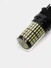 Белый комплект автомобильных светодиодных LED ламп P27W
