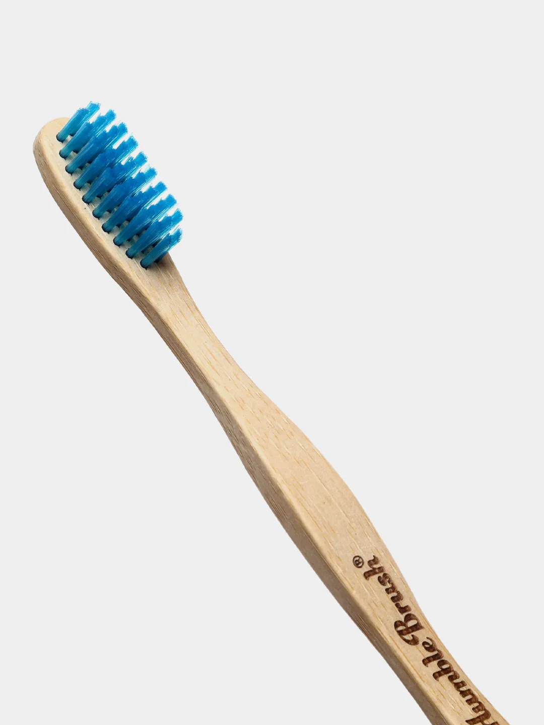 Зубная щетка для взрослых HUMBLE BRUSH из бамбука, голубая, щетина средней жесткости