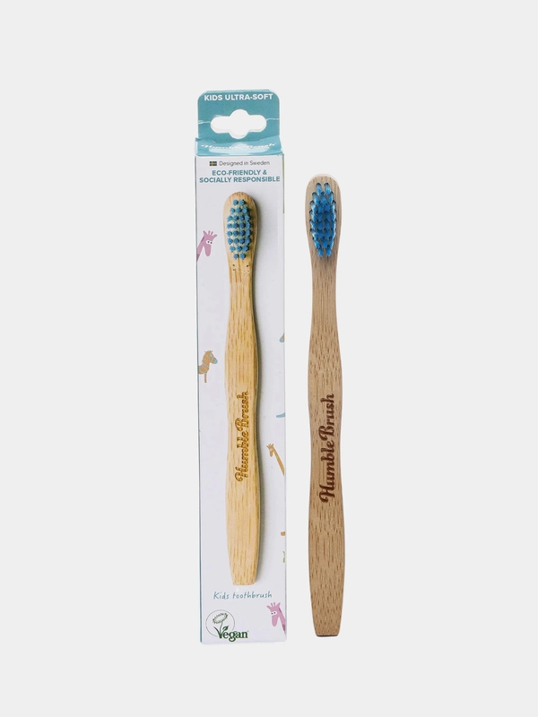 Детская зубная щетка HUMBLE BRUSH KIDS из бамбука, голубая, ультрамягкая щетина