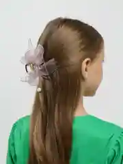 Кремовый крабик металлический с бантом
