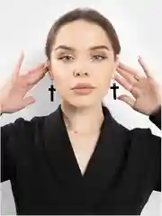 Черный серьги "Крестики"