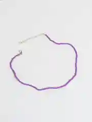 Сиреневый чокер из бисера