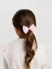 Конфетный бантики для девочек на каждый день