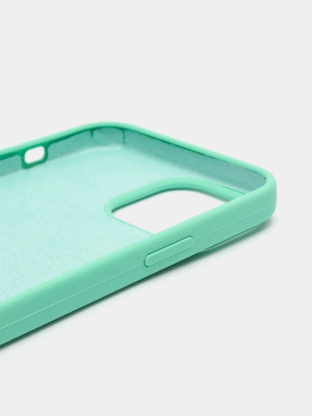 Салатовый чехлы для iPhone 13 Pro Max