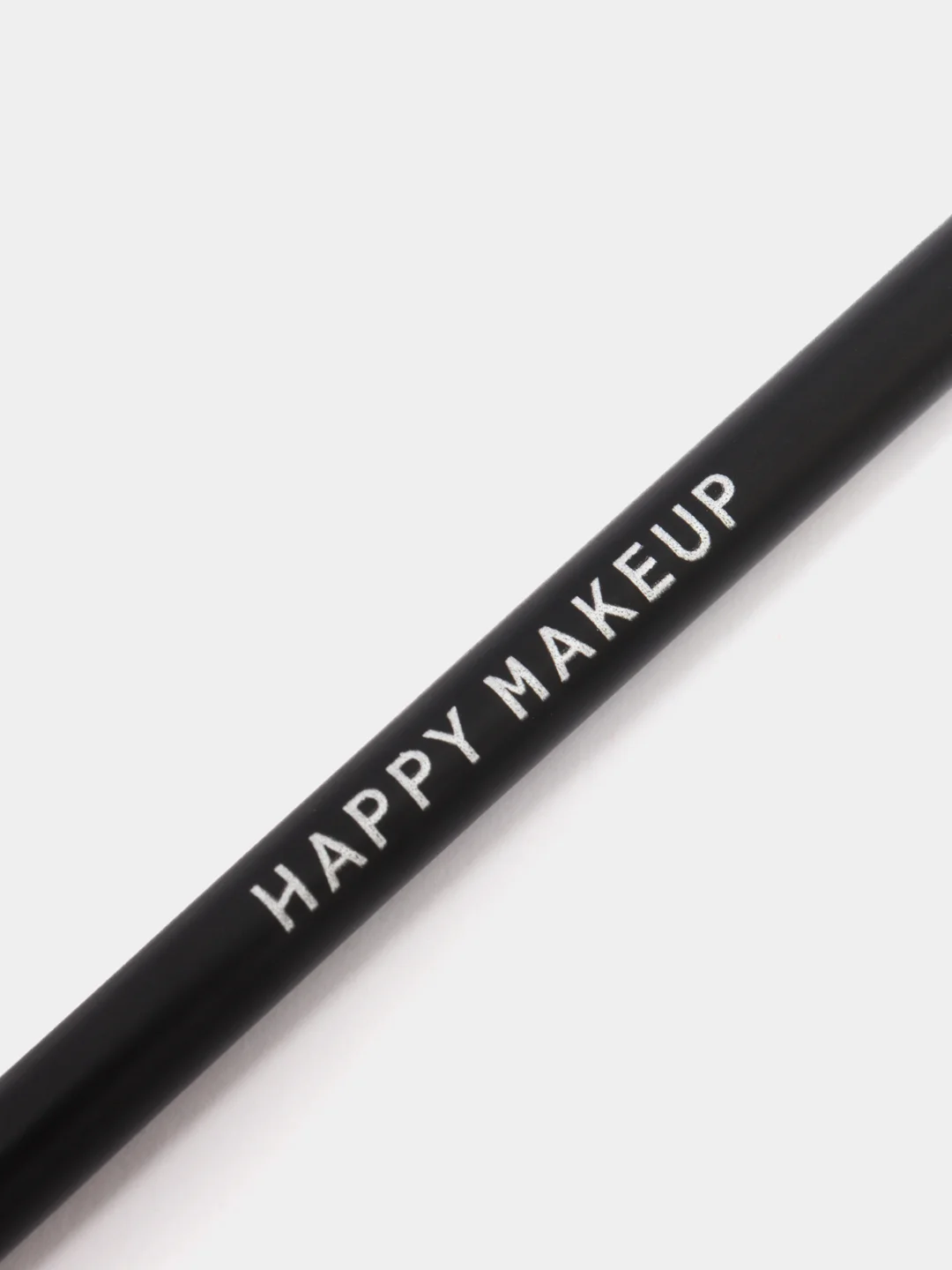 Кисть для бровей Happy Makeup, синтетическая, со скошенным ворсом