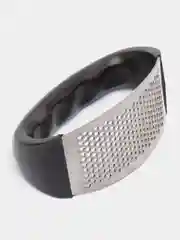 Черный пресс для чеснока