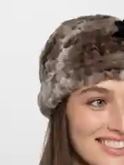 Шоколадный шапка женская, три цвета