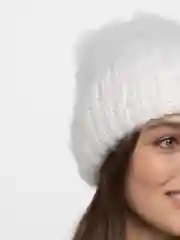 Белый мохеровая шапка "Облачко"