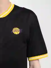 Футболка-рубашка