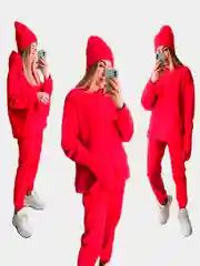 Красный женский утеплённый костюм: толстовка, джоггеры, шапка и варежки