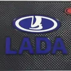 Противоскользящий коврик на панель, с логотипом LADA