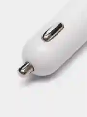 Автомобильное зарядное устройство Perfeo с двумя разъемами USB, белый. I4606