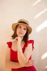 Женская соломенная шляпа