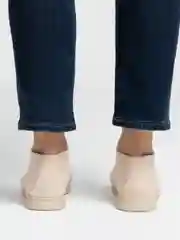 Бежевый женские лоферы, разные цвета