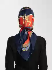 Алый платок женский
