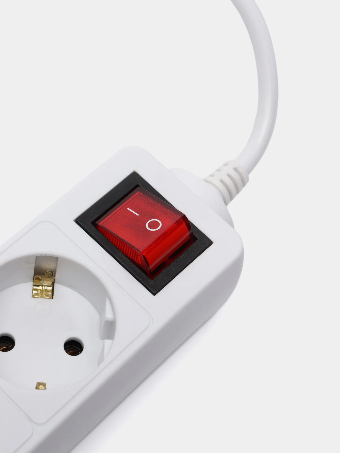 Белый сетевой удлинитель с кнопкой Perfeo "Powermate", 1,8 м