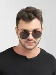 Черный очки солнцезащитные
