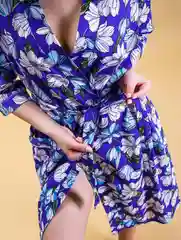 Лазурный халат с поясом