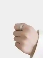Серый женское обручальное кольцо