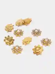 Белый кабошоны цветочки