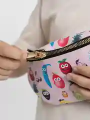 Кораллово-розовый сумка поясная детская