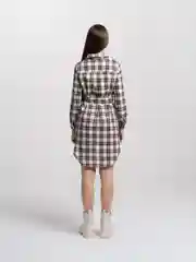 Белый платье-рубашка в клетку