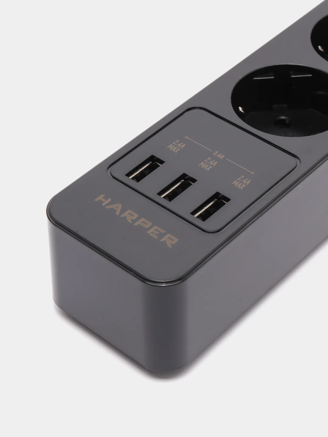 Черный сетевой фильтр Harper UCH-330, 1,5 метра, 3 розетки, 3 USB, 4000 Вт, черный