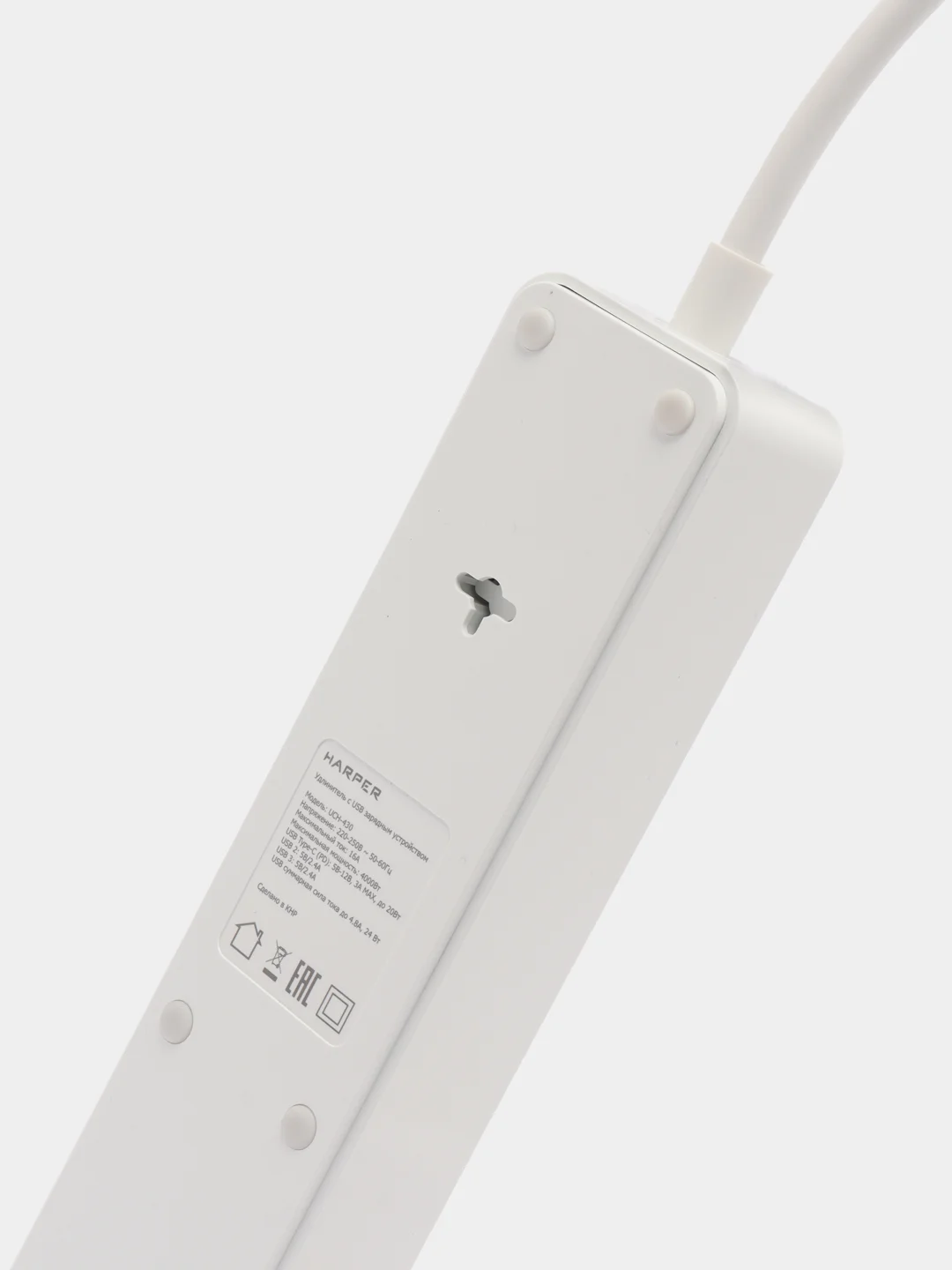 Сетевой фильтр Harper UCH-430, 3 метра, 3 розетки, 2 USB, Type-C, 4000 Вт, белый