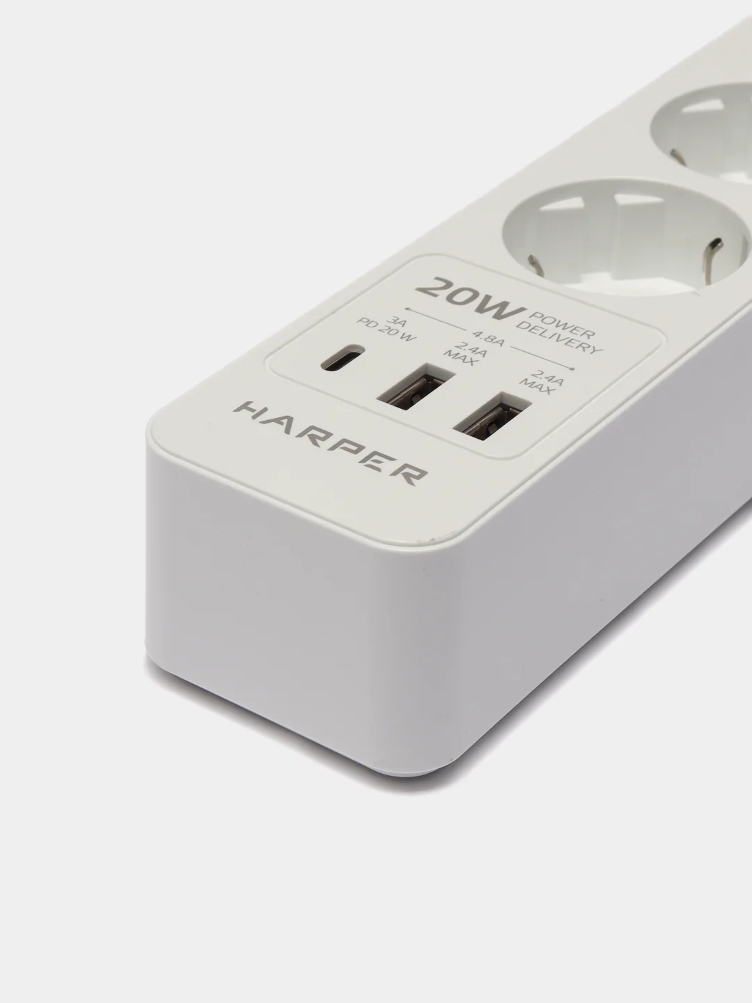 Сетевой фильтр Harper UCH-440, 5 метров, 3 розетки, 2 USB, Type-C, 4000 Вт, белый