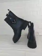 Ботинки женские