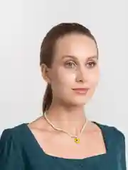 Лайм чокер из крупного бисера с подвеской Инь Ян