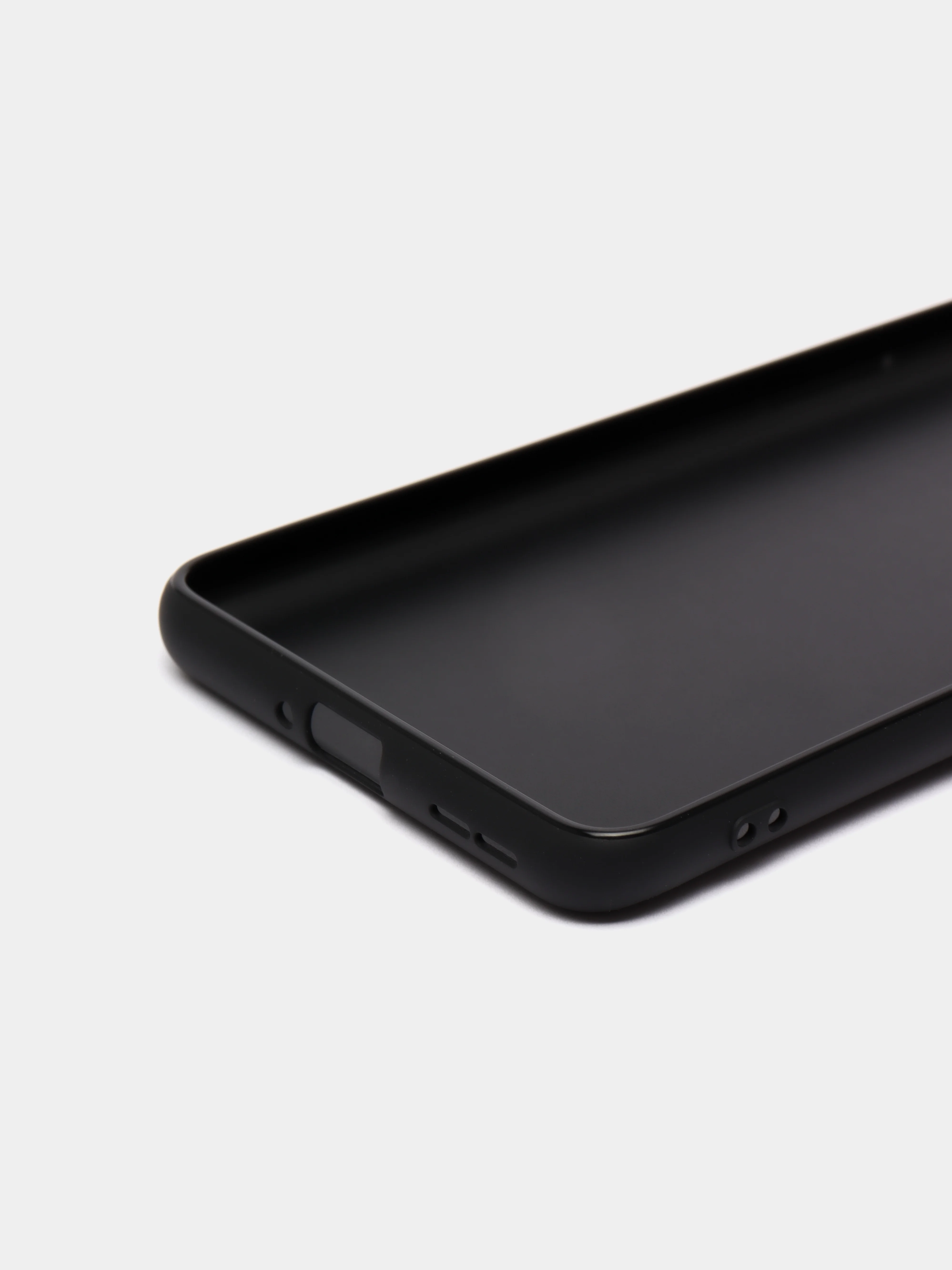 Черный чехол для OnePlus 9RT, с матовым покрытием и бортиком (защитой) вокруг модуля камер