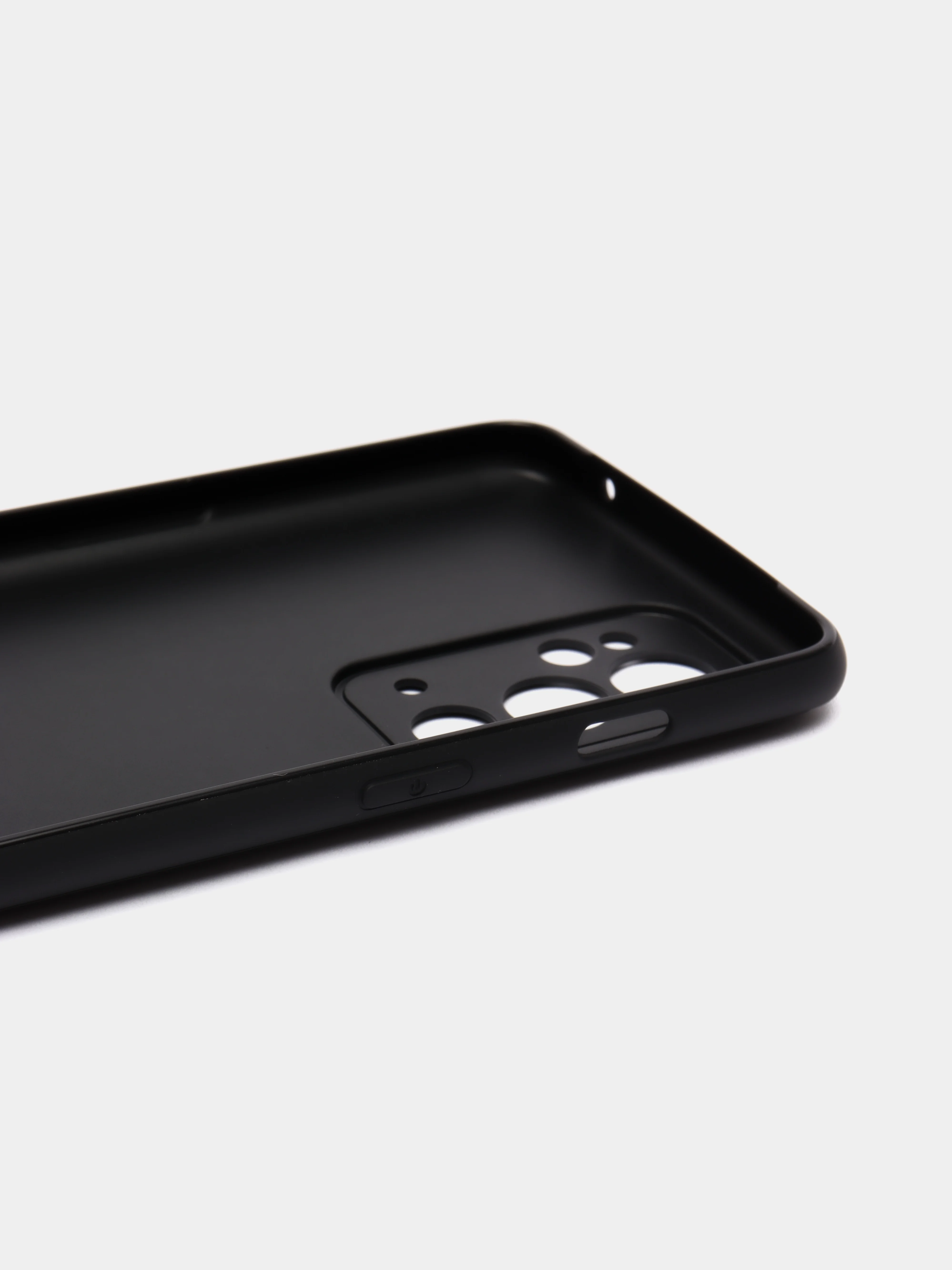 Черный чехол для OnePlus 9RT, с матовым покрытием и бортиком (защитой) вокруг модуля камер