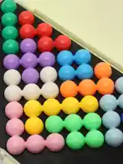 Интерактивная настольная игра для мелкой моторики