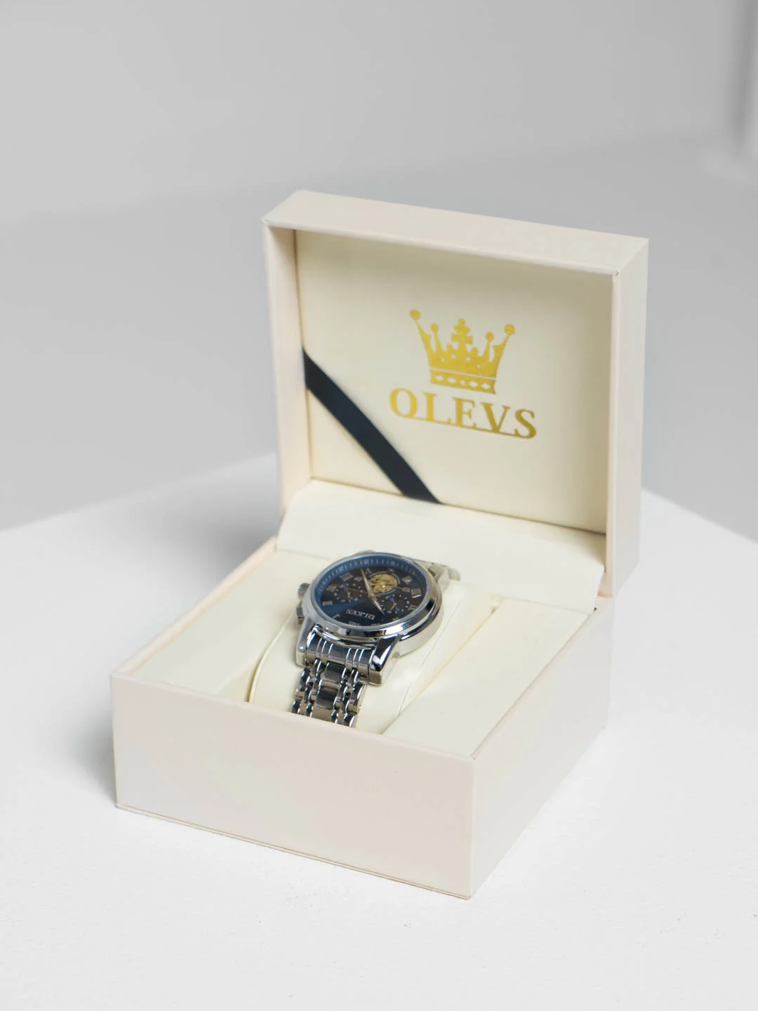 Серебряный наручные мужские часы OLEVS