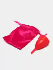 Красный менструальная чаша с мешочком для хранения