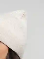 Бежевый шапка демисезонная, с отворотом