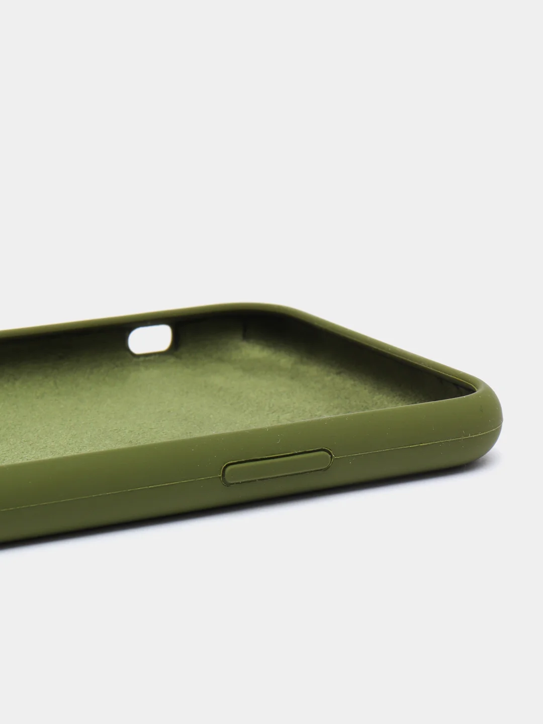 Оливковый чехол для iPhone