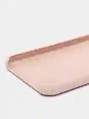 Пудровый чехол для iPhone