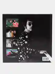 Книга "Elton John. Иллюстрированная биография", Харвест