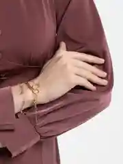 Желтый набор браслетов на руку